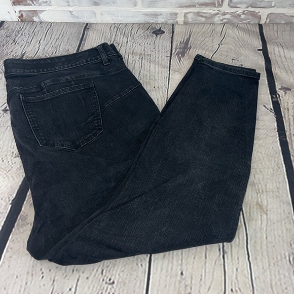 Torrid bombshell skinny jeans plus size 22 - Picture 1 of 7